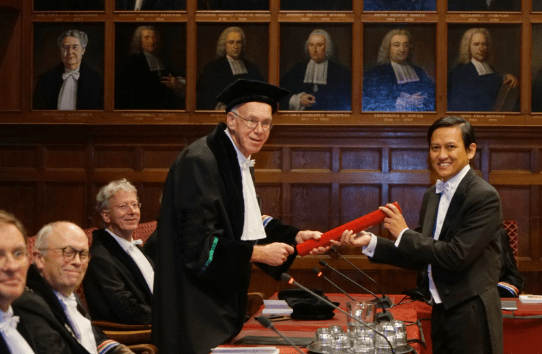 Dian Sidik Arsyad Selesaikan Studi Doktoral di Utrecht University, Teliti Pencegahan Penyakit Kardiovaskular di Indonesia