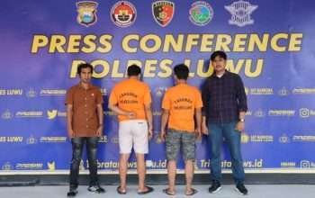 Dua pelaku ditangkap setelah menipu Kepala Dinas Pendidikan Kabupaten Luwu, Andi Pallanggi, dengan modus meminta uang sebesar Rp7 juta untuk penggantian ban mobil.