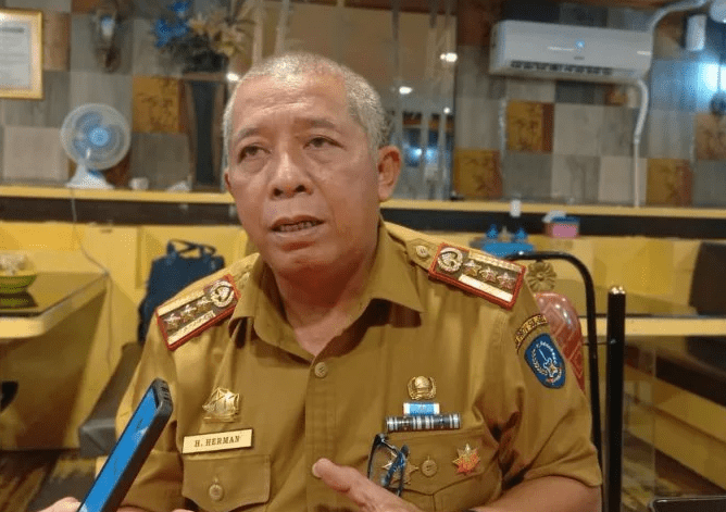 Kepala Dinas Pemuda dan Olahraga (Dispora) Sulawesi Selatan, H Suherman