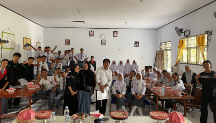 IPMALUTIM Komisariat Kalaena Go to School, Gelar Seminar dan Sosialisasi di SMAN 9 Luwu Timur