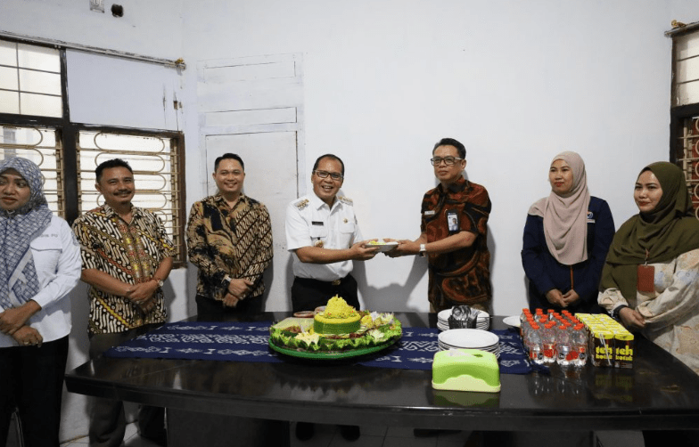 Wali Kota Makassar Moh Ramdhan Pomanto mendatangi Kantor Perwakilan Ombudsman Sulawesi Selatan (Sulsel) di Jalan Hertasning