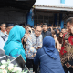 Wali Kota Makassar, Moh Ramdhan Pomanto, mendampingi Pj Gubernur Sulsel, Prof. Fadjry Djufry, dalam peninjauan pelaksanaan Program Makan Bergizi Gratis (MBG) dan Pemeriksaan Kesehatan Gratis di beberapa sekolah di Makassar, Jumat (14/2/2025).
