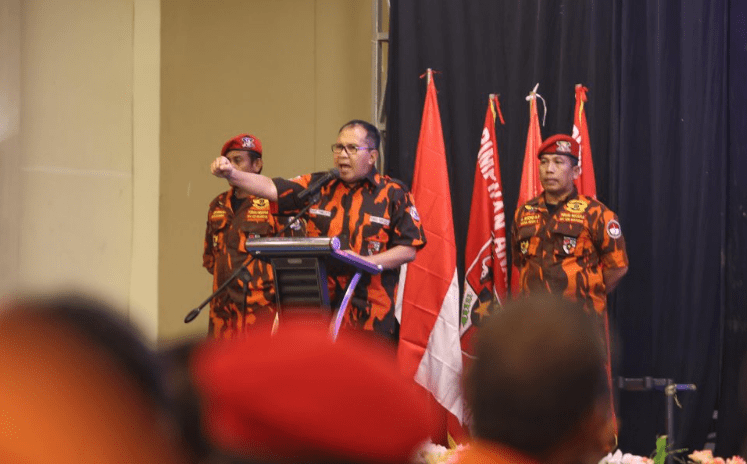 Wali Kota Makassar, Moh Ramdhan Pomanto, menghadiri pelantikan Pengurus Majelis Pimpinan Cabang (MPC) Pemuda Pancasila (PP) Makassar periode 2023-2027 di Hotel Horison, Selasa (18/2/2025).