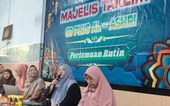 Majelis Taklim (MT) SD Plus Al-Ashri mengadakan pertemuan rutin di Mushalla Al-Ashri, Jl. Regency Barat, Telkomas, Makassar, Sabtu (15/2).