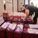 Satuan Kerja Perangkat Daerah (SKPD) Kota Makassar menunjukkan solidaritas tinggi dengan menggalang bantuan berupa 1.245 nasi kotak lengkap dengan air mineral bagi warga terdampak banjir di Kecamatan Manggala.