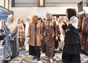 Lelang Pakaian Preloved di Trend Hijab Expo 2025 untuk Dukung UMKM Perempuan Rentan