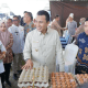 Bupati Luwu Utara, Andi Abdullah Rahim pantau pelaksanaan Gerakan Pangan Murah (GPM)