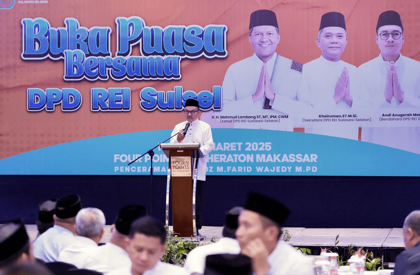 Sekretaris Daerah (Sekda) Provinsi Sulawesi Selatan, Jufri Rahman, menghadiri acara Buka Puasa Bersama yang diselenggarakan oleh Dewan Pimpinan Daerah (DPD) Real Estat Indonesia (REI) Sulawesi Selatan di Hotel Four Points Makassar, Kamis (6/3/2025).
