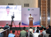 Kepala BPOM Taruna Ikrar Ungkap Manfaat Sujud bagi Kesehatan Otak dalam Ceramah di Masjid Istiqlal
