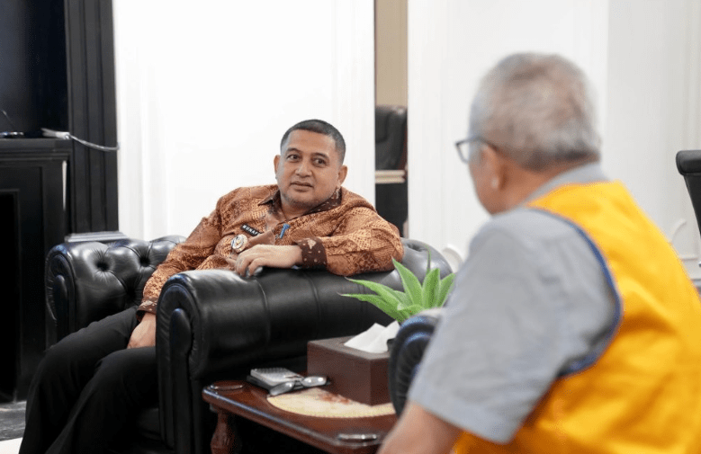 Wali Kota Makassar Sambut Baik Rencana Lions Club Bagikan Kacamata Gratis Untuk Siswa SD-SMP
