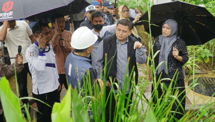 Tinjau Proyek RISE, Wali Kota Makassar Dorong Penguatan Infrastruktur Hijau di Permukiman Informal