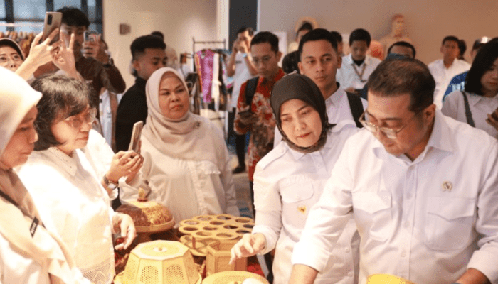 Emak-Emak Kreatif Unjuk Gigi di Creators Lab Makassar, Menparekraf: Mereka Motor Ekonomi Digital!