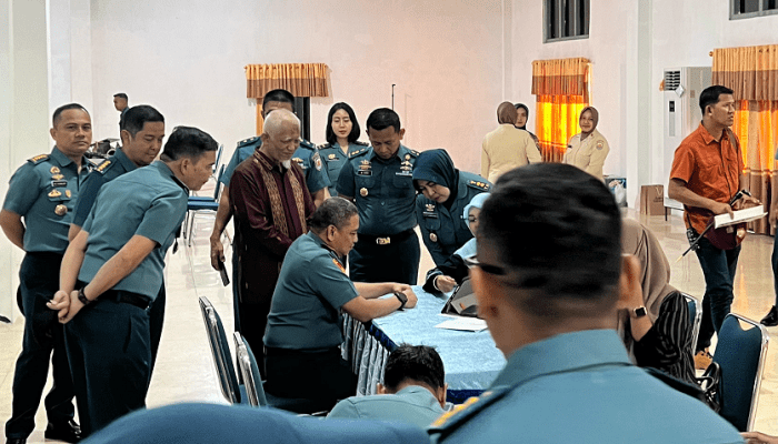 FKM Unhas dan Lantamal VI Makassar Kolaborasi Tingkatkan Pemahaman Gizi untuk Prajurit TNI AL