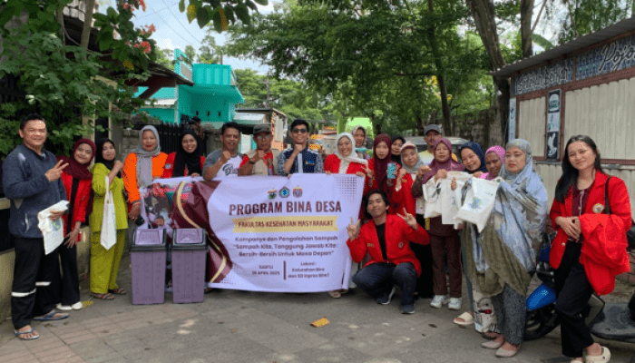 Program Bina Desa, Mahasiswa FKM Unhas Kampanyekan Pengelolaan Sampah di Kelurahan Bira