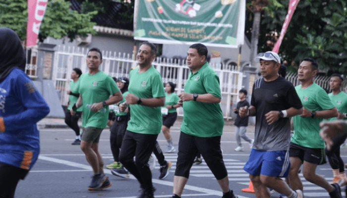 Munafri Arifuddin Lepas Ribuan Peserta MAIR 2025 di Makassar, Dorong Makassar Jadi Magnet Event Nasional