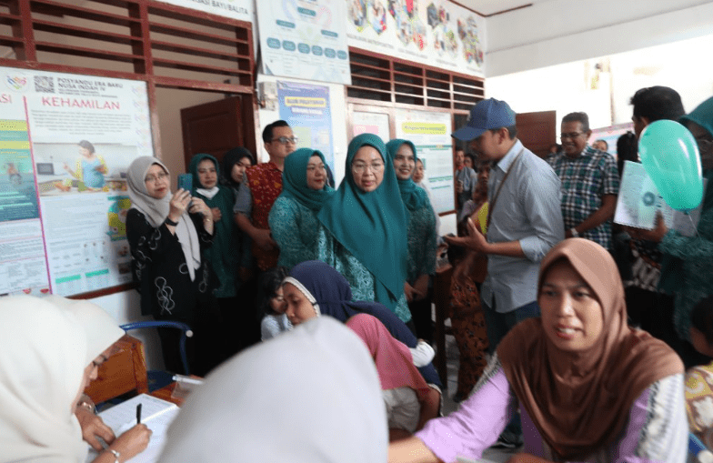 Melinda Aksa Pantau Layanan Posyandu, Apresiasi Inovasi TP PKK Kelurahan Panampu