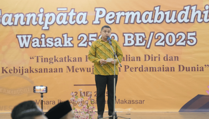 Peringatan Waisak, Wali Kota Makassar Ajak Warga Perkuat Toleransi dan Kedamaian