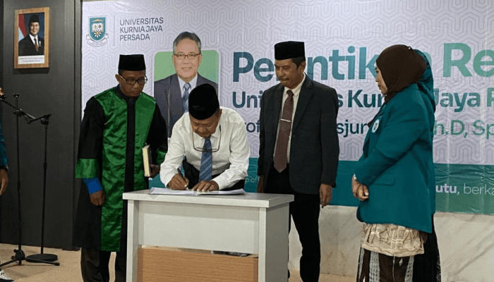 Mantan Dekan FKG Unhas Prof. Mansjur Nasir Kini Resmi Jabat Rektor UKJP Palopo