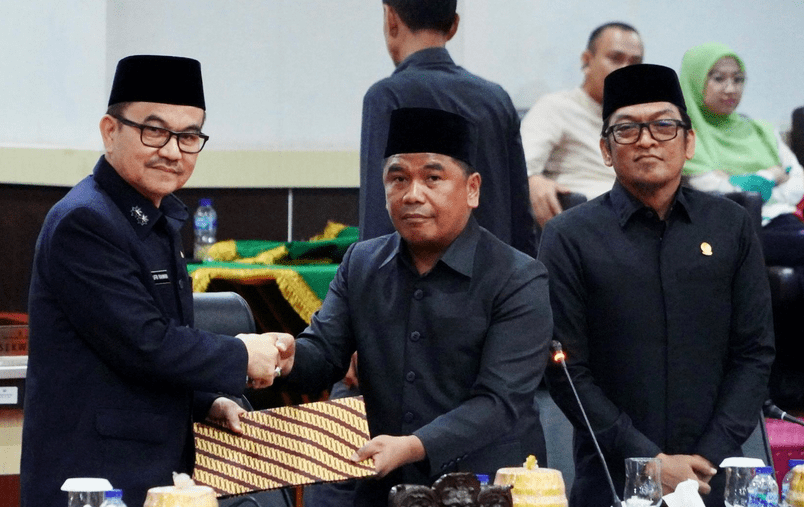 Rapat Paripurna Penetapan Rekomendasi atas LKPJ Gubernur Sulsel Tahun Anggaran 2024, Jumat (16/5).