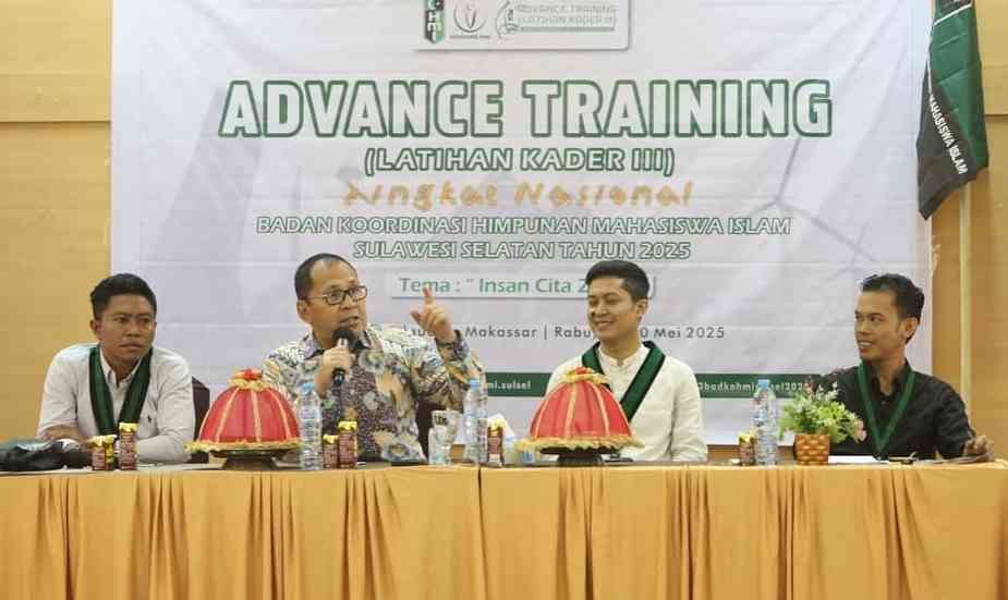 Wali Kota Makassar 2024-2025 Moh. Ramdhan Pomanto atau Danny Pomanto menjadi narasumber di Advance Training (LK 3) Badko HMI Sulawesi Selatan (Foto: Istimewa)