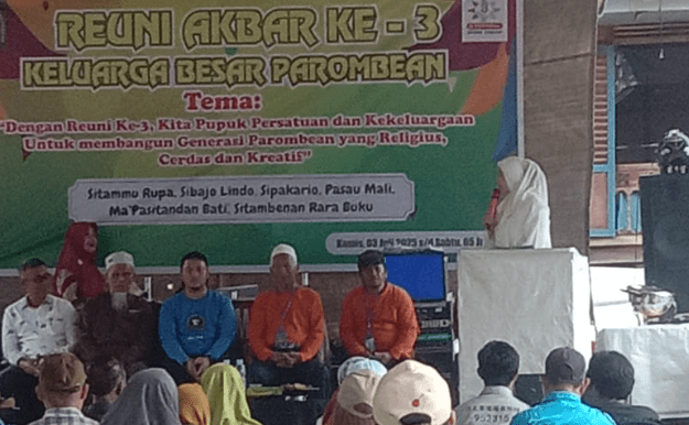 Reuni Akbar Ke-3 Kerukunan keluarga Parombean di Enrekang (Foto: IST)