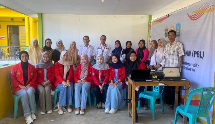 Mahasiswa FKM Unhas Resmi Memulai Pengabdian di Tettikenrarae dengan Melaksanakan Seminar Awal PBL 1.
