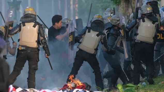 Brutalitas Aparat terhadap demonstran