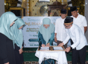 Bunda Literasi Makassar Launching Gerakan Satu Masjid Satu Perpustakaan