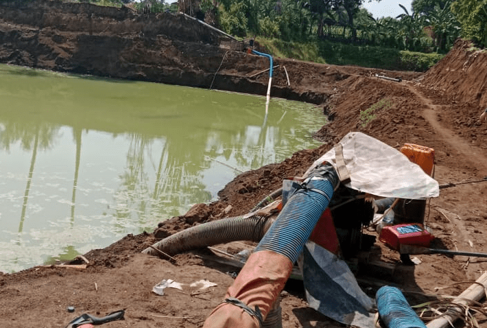 Aktivitas tambang pasir dan tanah ilegal di Desa Mandalle, Kecamatan Bajeng Barat, Kabupaten Gowa
