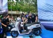 Ratusan Pelajar Mataram Meet & Greet dengan Duo Monster Energy Yamaha MotoGP