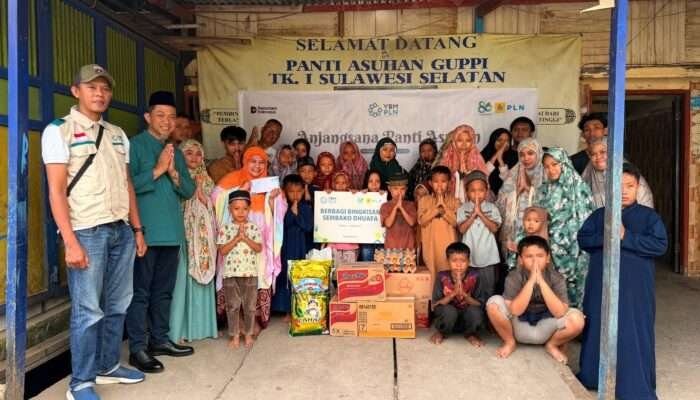 YBM PLN Tebar Kebahagiaan di Dua Panti Asuhan pada Peringatan Hari Listrik Nasional ke-80