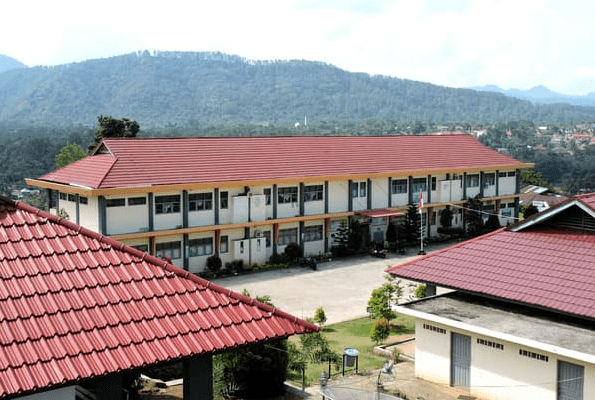 Ilustrasi Gedung SMA