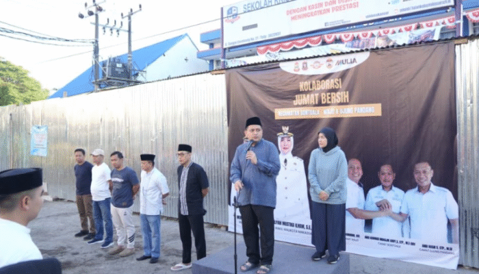 Pimpin Gerakan Jumat Bersih, Munafri Dorong Warga Jadikan Kebersihan Sebagai Budaya