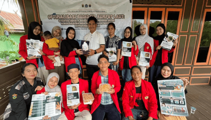 Mahasiswa FKM Unhas Berdayakan Masyarakat Pesisir Pangkep Olah Rumput Laut Jadi Produk Bernilai Ekonomi
