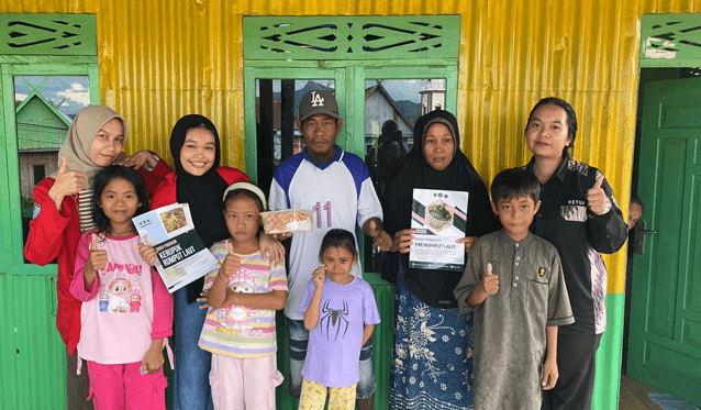 PPK Ormawa Internal FORMA Kesmas Unhas Gelar Evaluasi Penyuluhan APD serta Pelatihan dan Praktik Pengolahan Produk Inovatif Berbahan Dasar Rumput Laut di Desa Boddie, Pangkep