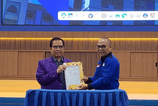 Rektor Universitas Tamalatea Makassar Teken MoU dengan Asosiasi Pendidikan Tinggi Informatika dan Komputer