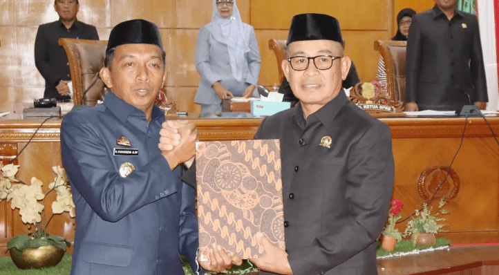 DPRD dan Pemkab Sidrap Selesaikan Pembahasan APBD 2026