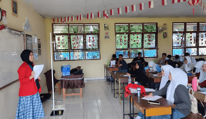 Mahasiswa S2 Ilmu Gizi Fakultas Kesehatan Masyarakat (FKM) Universitas Hasanuddin, Firayanti Amelia