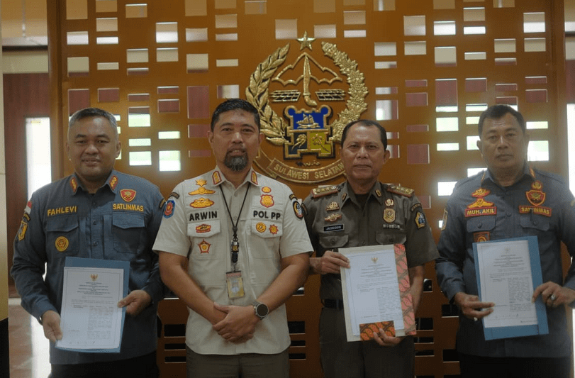 Satpol PP Pemprov Sulsel Teken MoU Penanganan Kebakaran Perbatasan dengan Daerah