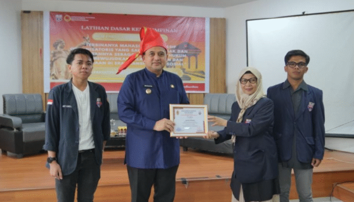 Berbagi Perjalanan Hidup, Appi Tekankan Pentingnya Ilmu Tambahan bagi Mahasiswa