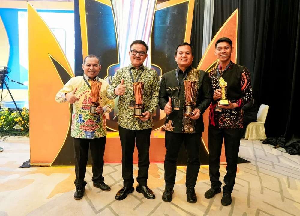Sulsel Sabet Empat Penghargaan Nasional di Naker Inspirational Leadership Award 2025