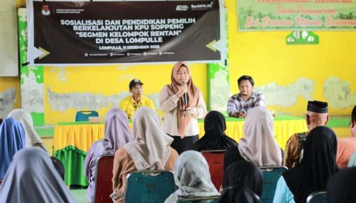 KPU Soppeng Jemput Bola Edukasi Pemilih Rentan di Desa Lompulle