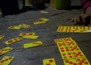 Meja Domino
