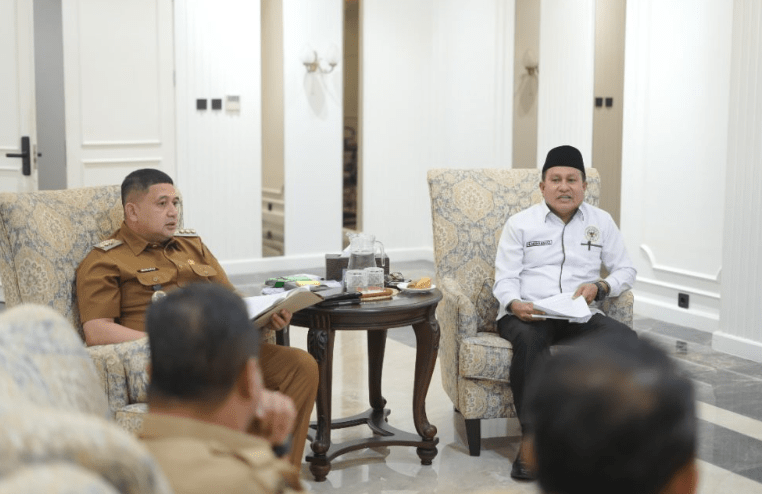 Rapat Koordinasi bersama Kementerian Agama Kota Makassar terkait Pembentukan Badan Wakaf Indonesia Kota Makassar, yang digelar di Kantor Wali Kota Makassar