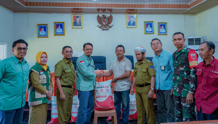 Dukung Ketahanan Pangan Desa, PT Vale Bantu Pupuk untuk 213 Hektare Sawah di Kolaka