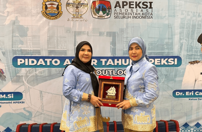 Wakil Wali Kota Makassar, Aliyah Mustika Ilham, mengikuti rangkaian kegiatan Asosiasi Pemerintah Kota Seluruh Indonesia (APEKSI) Outlook 2025 yang digelar di Bandar Lampung
