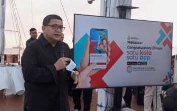 Wali Kota Makassar Munafri Arifuddin saat memperkenalkan superapp LONTARA+ beberapa waktu lalu.