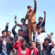 Bupati Luwu Utara, Andi Abdullah Rahim, turun langsung menemui massa aksi unjuk rasa yang digelar di kawasan perbatasan Kabupaten Luwu Utara dan Kabupaten Luwu Timur, Senin (5/1/2026).