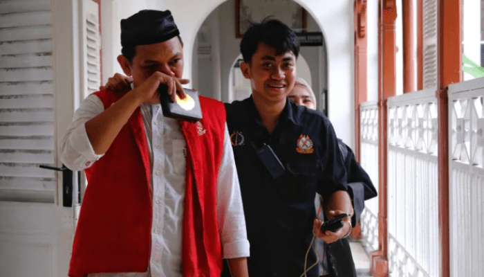 Hakim Vonis Dosen FIB Unhas Firman Saleh 2,5 Tahun Penjara dalam Kasus Kekerasan Seksual