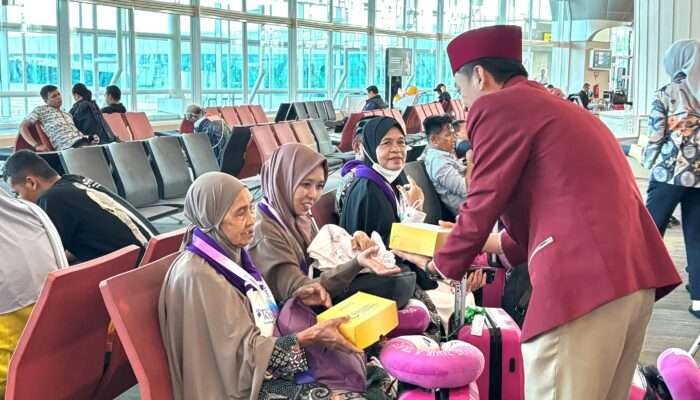 Bandara Sultan Hasanuddin Sediakan Takjil untuk Penumpang Selama Ramadhan 2026